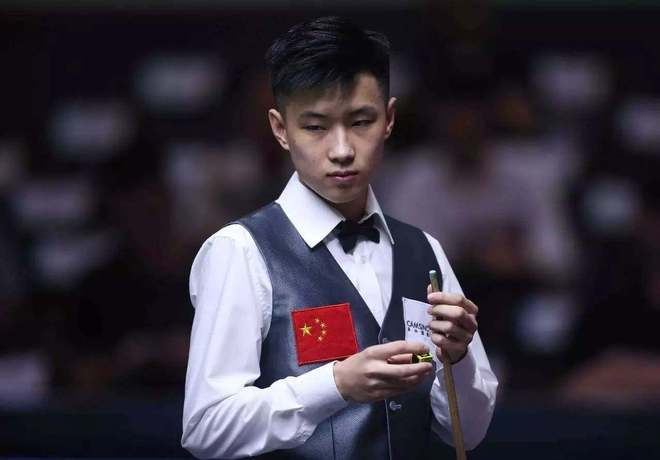 球場上不僅 球場上不僅