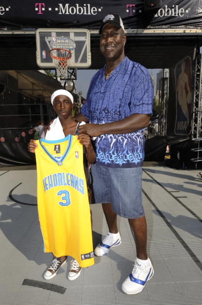 这一胜利不 这一胜利不