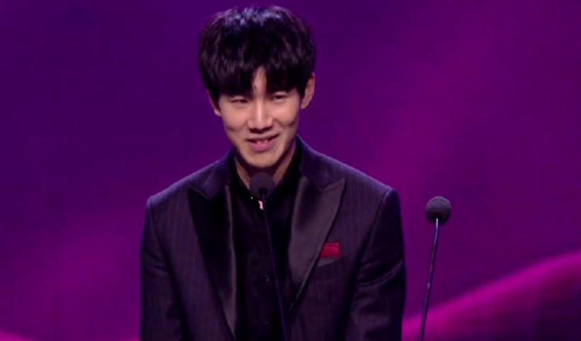 也让球迷悬 也让球迷悬