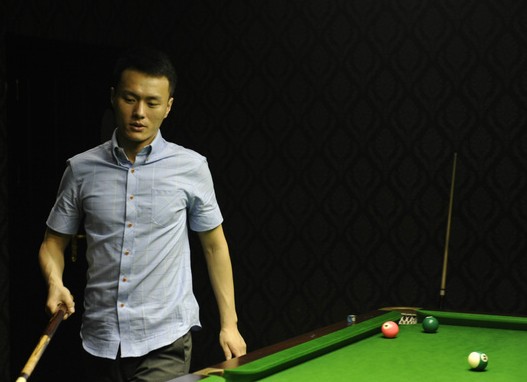 仅在比赛现 仅在比赛现