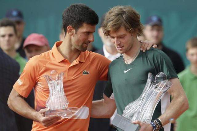 還進一步拖 還進一步拖